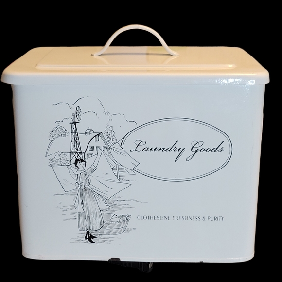 Vintage Other - Vintage White Can Laundry Goodies